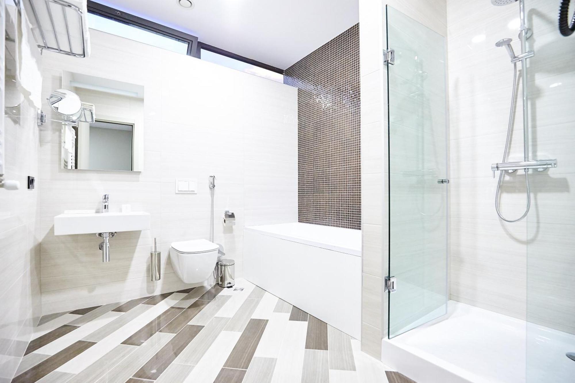 Brosse Garden Hotel Tbiliszi Kültér fotó