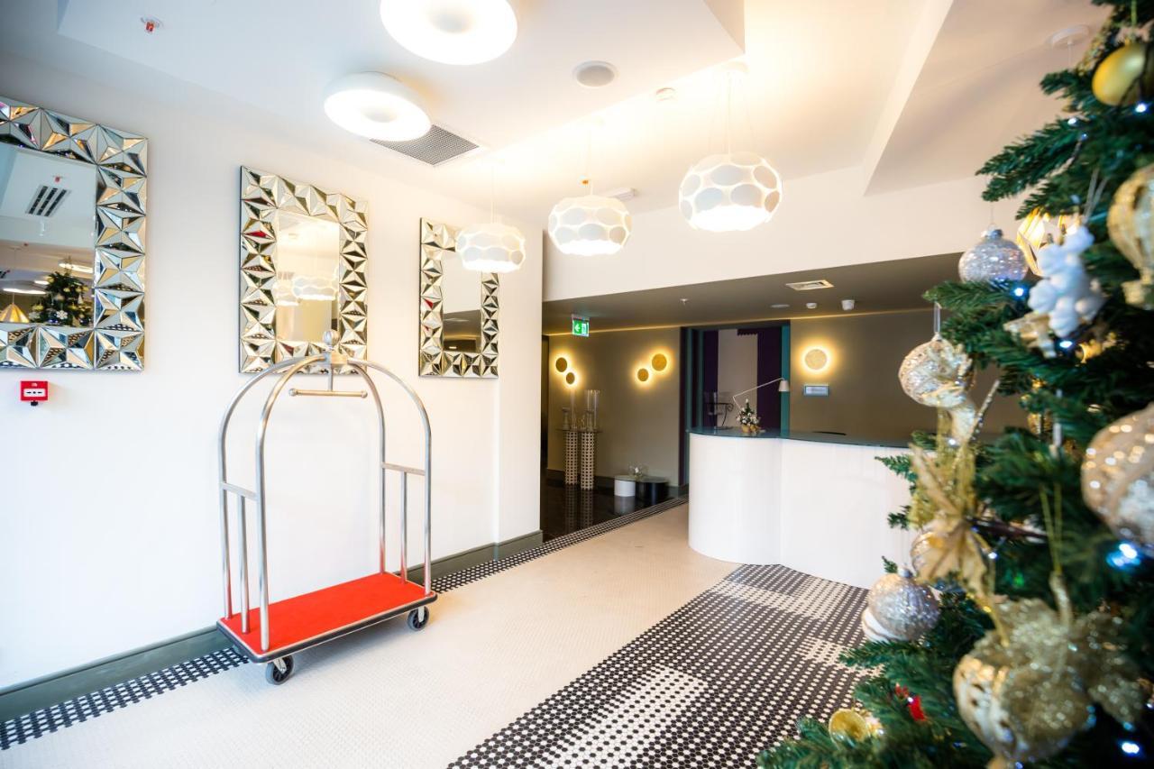 Brosse Garden Hotel Tbiliszi Kültér fotó
