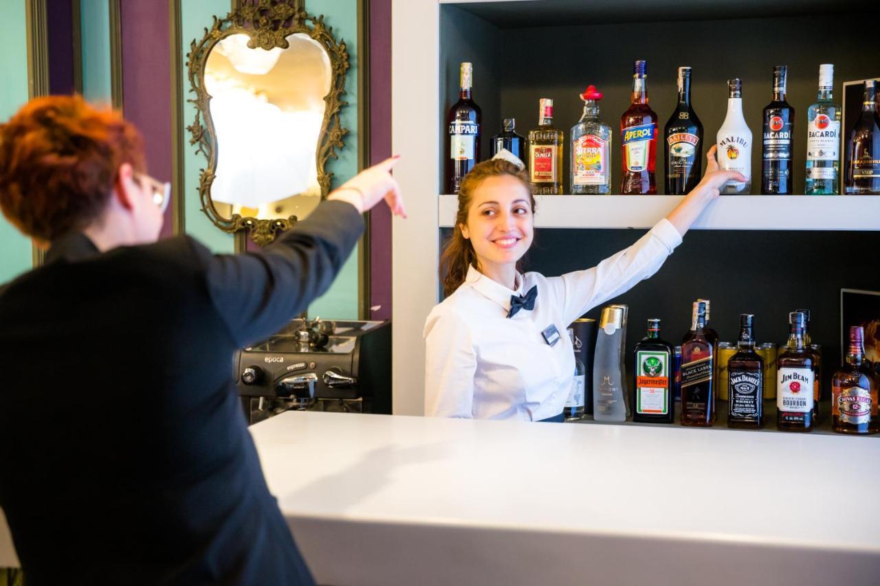 Brosse Garden Hotel Tbiliszi Kültér fotó