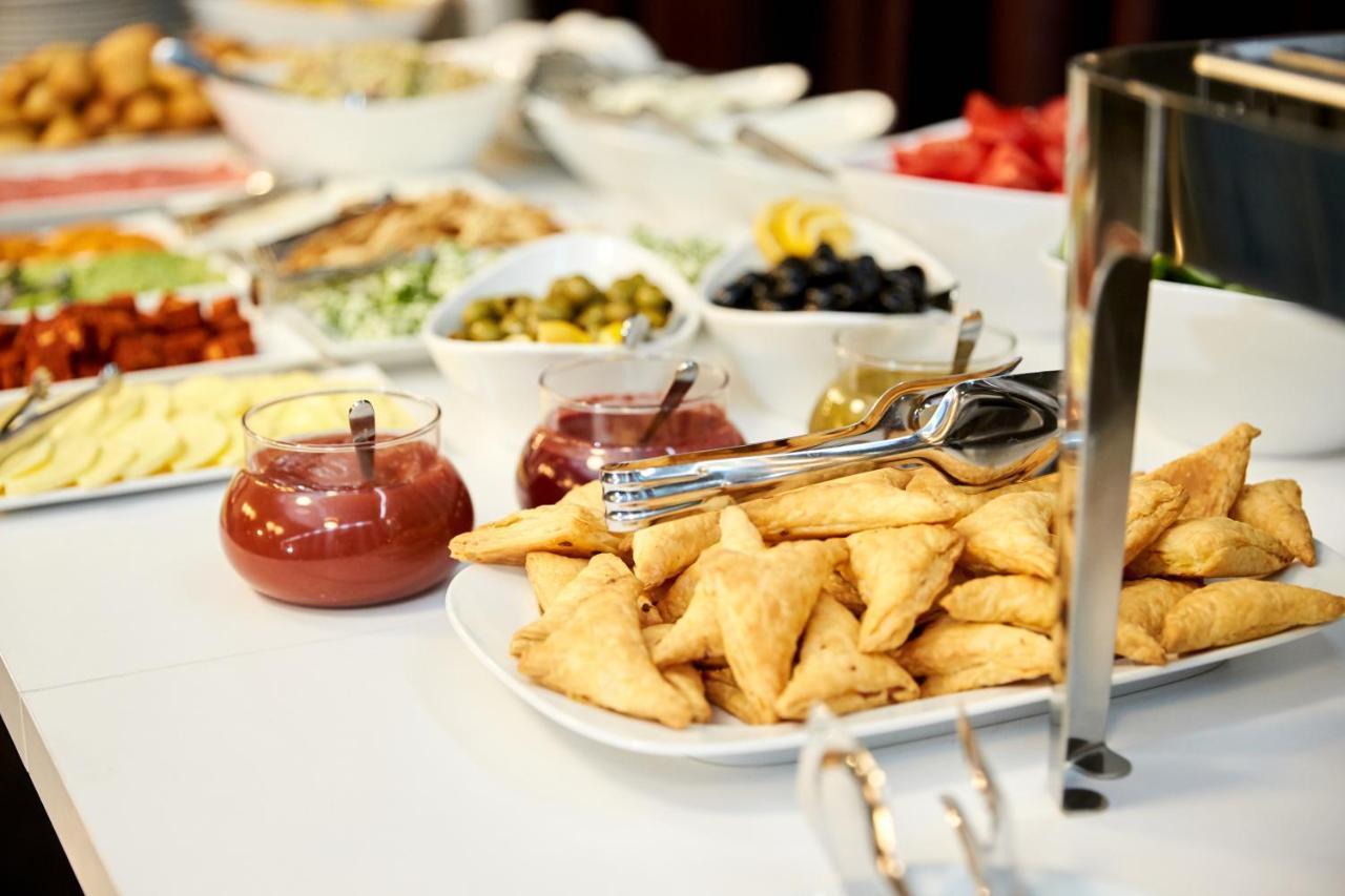 Brosse Garden Hotel Tbiliszi Kültér fotó
